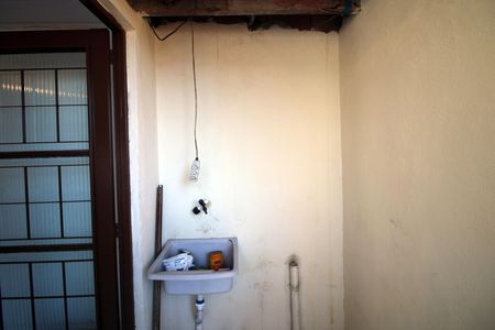 Casa para alugar com 40m², 1 quarto e sem vagaÁrea de Serviço