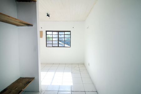 Quarto de casa para alugar com 1 quarto, 40m² em Brás de Pina, Rio de Janeiro