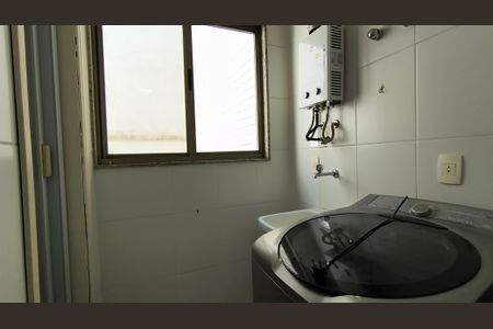 Apartamento à venda com 84m², 2 quartos e 2 vagasCozinha e Área de Serviço 