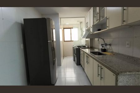 Apartamento à venda com 84m², 2 quartos e 2 vagasCozinha e Área de Serviço