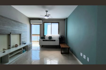 Apartamento à venda com 84m², 2 quartos e 2 vagasSala