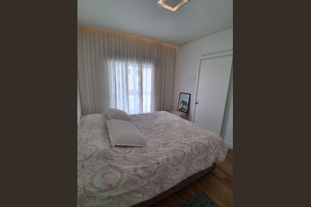 Casa à venda com 200m², 3 quartos e 2 vagas Casa à venda com 200m², 3 quartos e 2 vagasQuarto