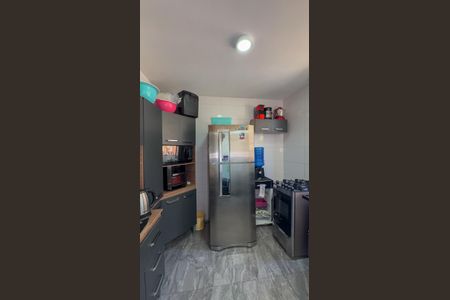 Apartamento à venda com 50m², 2 quartos e 1 vaga Apartamento à venda com 50m², 2 quartos e 1 vagaCozinha e Área de Serviço