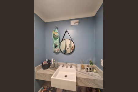 Apartamento à venda com 70m², 3 quartos e 2 vagas Apartamento à venda com 70m², 3 quartos e 2 vagasBanheiro