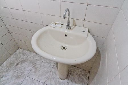 Casa à venda com 400m², 4 quartos e 8 vagasSalão