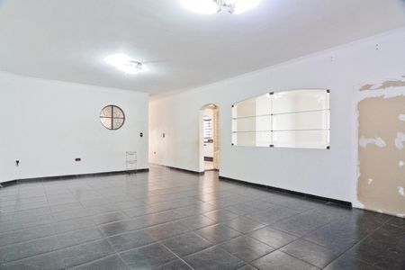 Casa à venda com 400m², 4 quartos e 8 vagasSala