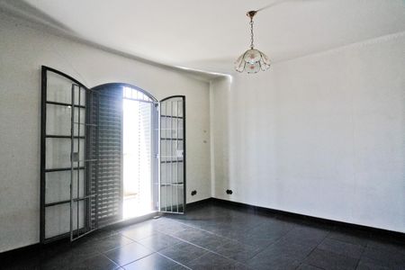 Casa à venda com 400m², 4 quartos e 8 vagasQuarto 1