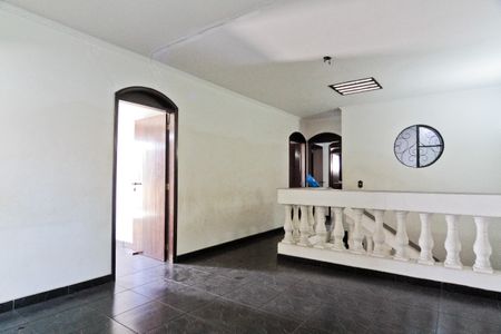 Casa à venda com 400m², 4 quartos e 8 vagasCorredor