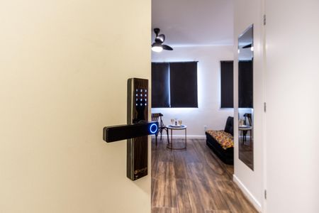 Studio à venda com 24m², 1 quarto e sem vagaFechadura Eletrônica