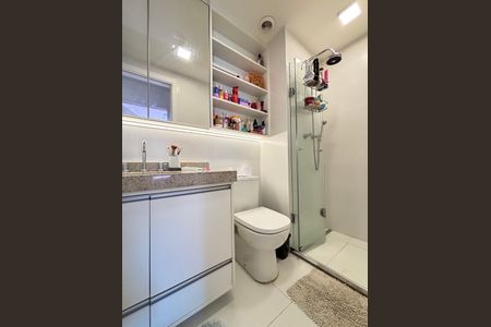 Apartamento à venda com 64m², 2 quartos e 1 vagaBanheiro
