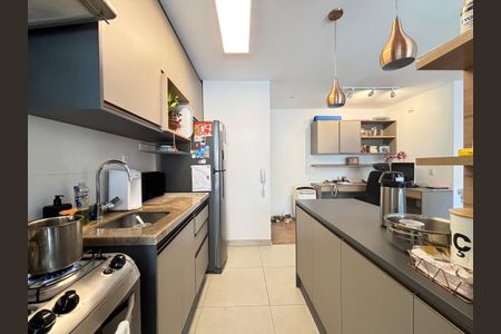 Apartamento à venda com 64m², 2 quartos e 1 vagaSala/Cozinha