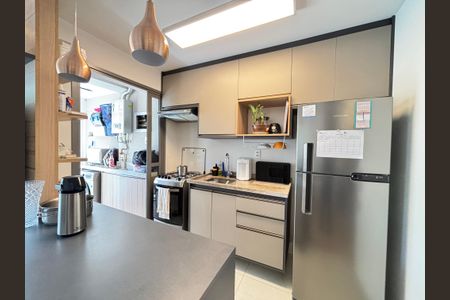 Apartamento à venda com 64m², 2 quartos e 1 vagaSala/Cozinha