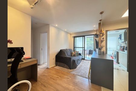 Apartamento à venda com 64m², 2 quartos e 1 vagaSala/Cozinha