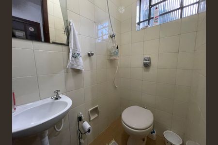 Casa à venda com 190m², 4 quartos e 2 vagas