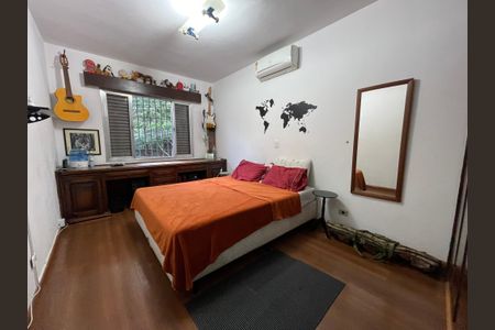 Casa à venda com 190m², 4 quartos e 2 vagas Casa à venda com 190m², 4 quartos e 2 vagasQuarto 3