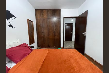 Casa à venda com 190m², 4 quartos e 2 vagas Casa à venda com 190m², 4 quartos e 2 vagasQuarto 3