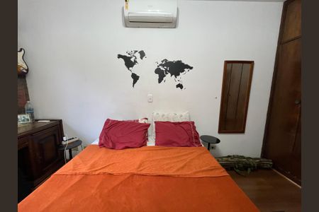 Casa à venda com 190m², 4 quartos e 2 vagas Casa à venda com 190m², 4 quartos e 2 vagasQuarto 3