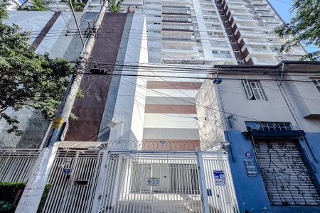 Apartamento à venda com 66m², 2 quartos e 1 vagaFachada - Plaquinha