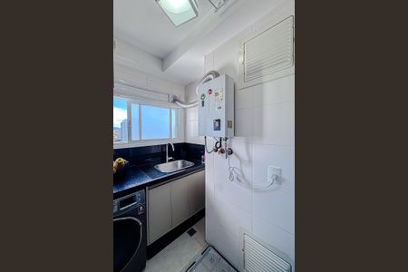 Apartamento à venda com 66m², 2 quartos e 1 vagaÁrea de Serviço