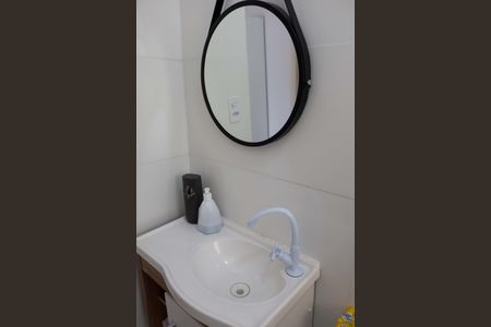 Casa à venda com 115m², 3 quartos e 2 vagas Casa à venda com 115m², 3 quartos e 2 vagasBanheiro 2
