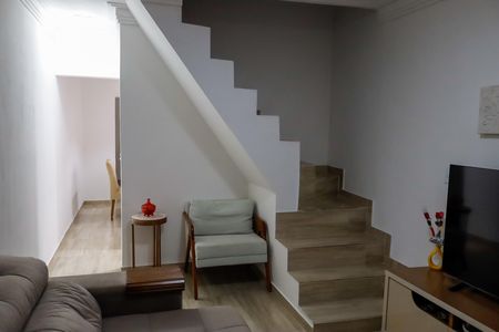 Casa à venda com 115m², 3 quartos e 2 vagas Casa à venda com 115m², 3 quartos e 2 vagassala
