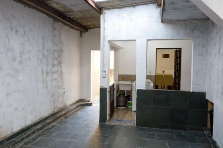 Casa à venda com 115m², 3 quartos e 2 vagas Casa à venda com 115m², 3 quartos e 2 vagasQuintal