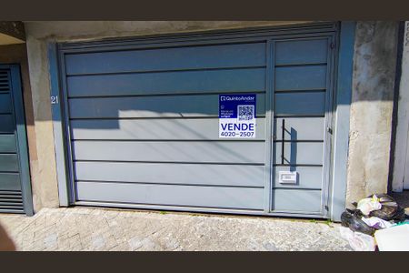 Casa à venda com 115m², 3 quartos e 2 vagas Casa à venda com 115m², 3 quartos e 2 vagasplaca