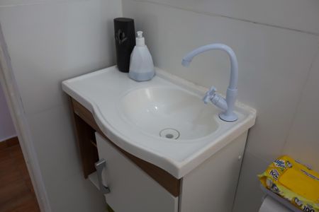 Casa à venda com 115m², 3 quartos e 2 vagas Casa à venda com 115m², 3 quartos e 2 vagasBanheiro 2