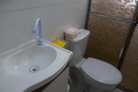 Casa à venda com 115m², 3 quartos e 2 vagas Casa à venda com 115m², 3 quartos e 2 vagasBanheiro 2