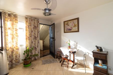 Sala de apartamento para alugar com 1 quarto, 42m² em Bangu, Rio de Janeiro