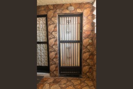 Apartamento para alugar com 42m², 1 quarto e sem vaga Apartamento para alugar com 42m², 1 quarto e sem vagaEntrada