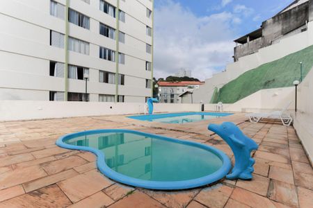 Apartamento à venda com 70m², 3 quartos e 1 vagaÁrea comum - Piscina