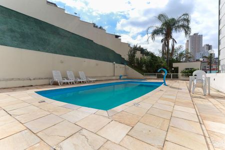 Apartamento à venda com 70m², 3 quartos e 1 vagaÁrea comum - Piscina