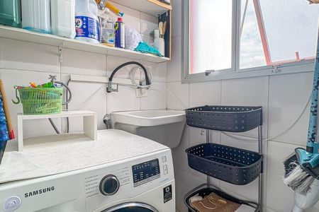 Apartamento à venda com 57m², 2 quartos e 1 vagaÁrea de Serviço