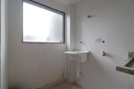 Sala/Cozinha e Área de Serviço de apartamento à venda com 2 quartos, 44m² em Vila Guilhermina, São Paulo