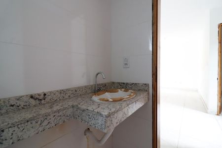 Apartamento para alugar com 44m², 2 quartos e sem vagaBanheiro