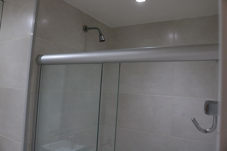 Apartamento à venda com 60m², 2 quartos e 1 vagaBanheiro 1