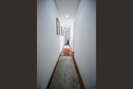 Casa de condomínio à venda com 165m², 3 quartos e 2 vagas Casa de condomínio à venda com 165m², 3 quartos e 2 vagasCorredor