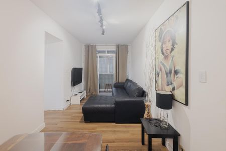 Apartamento para alugar com 62m², 2 quartos e 1 vaga Apartamento para alugar com 62m², 2 quartos e 1 vagaSala