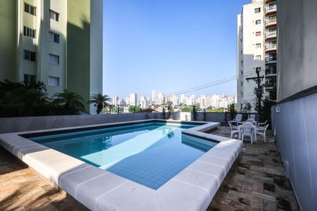 Apartamento à venda com 70m², 2 quartos e 1 vagaPiscina