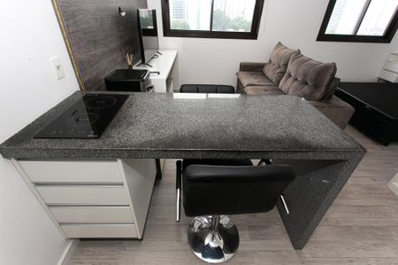 Studio para alugar com 28m², 1 quarto e 1 vaga Studio para alugar com 28m², 1 quarto e 1 vagaCozinha