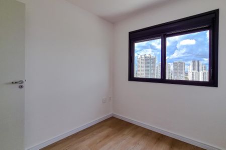 Apartamento para alugar com 69m², 3 quartos e 1 vaga