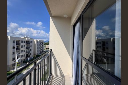 Apartamento à venda com 50m², 2 quartos e 1 vaga Apartamento à venda com 50m², 2 quartos e 1 vagaVaranda