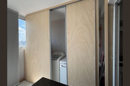 Apartamento para alugar com 60m², 2 quartos e 1 vaga Apartamento para alugar com 60m², 2 quartos e 1 vagaÁrea de Serviço