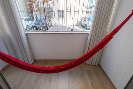 Apartamento para alugar com 75m², 3 quartos e 1 vagavaranda