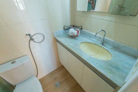 Apartamento para alugar com 75m², 3 quartos e 1 vagasuite