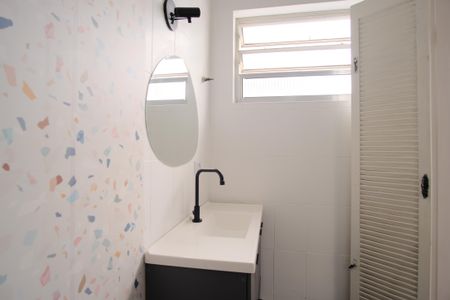 Casa à venda com 320m², 5 quartos e 3 vagasBanheiro da Suíte 2