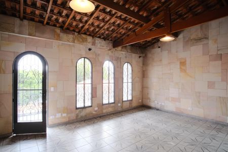 Casa à venda com 320m², 5 quartos e 3 vagasTerraço/ Sala de Jogos