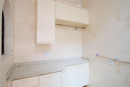 Casa à venda com 320m², 5 quartos e 3 vagasÁrea de Serviço