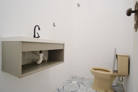 Casa à venda com 320m², 5 quartos e 3 vagasLavabo